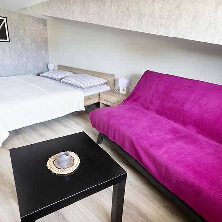 Apartman Theo Veľký Slavkov Exterior foto