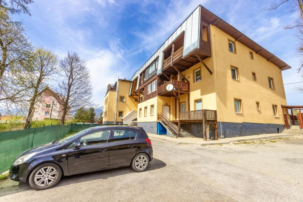 Apartman Theo Veľký Slavkov Exterior foto